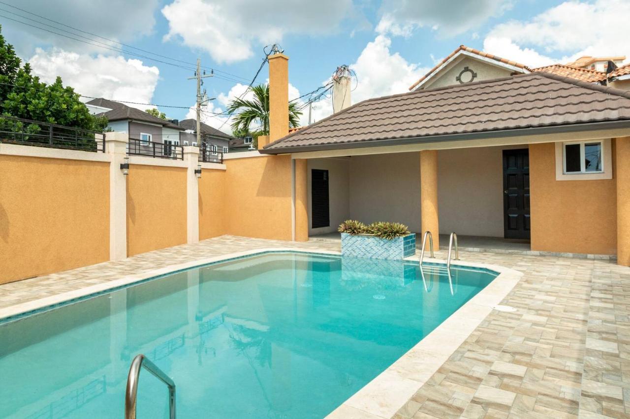 Brand New Pool Manor Park With Wifi Centrally-Located Kingston Zewnętrze zdjęcie