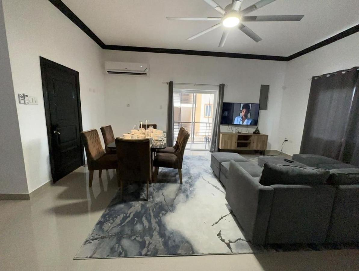 Brand New Pool Manor Park With Wifi Centrally-Located Kingston Zewnętrze zdjęcie